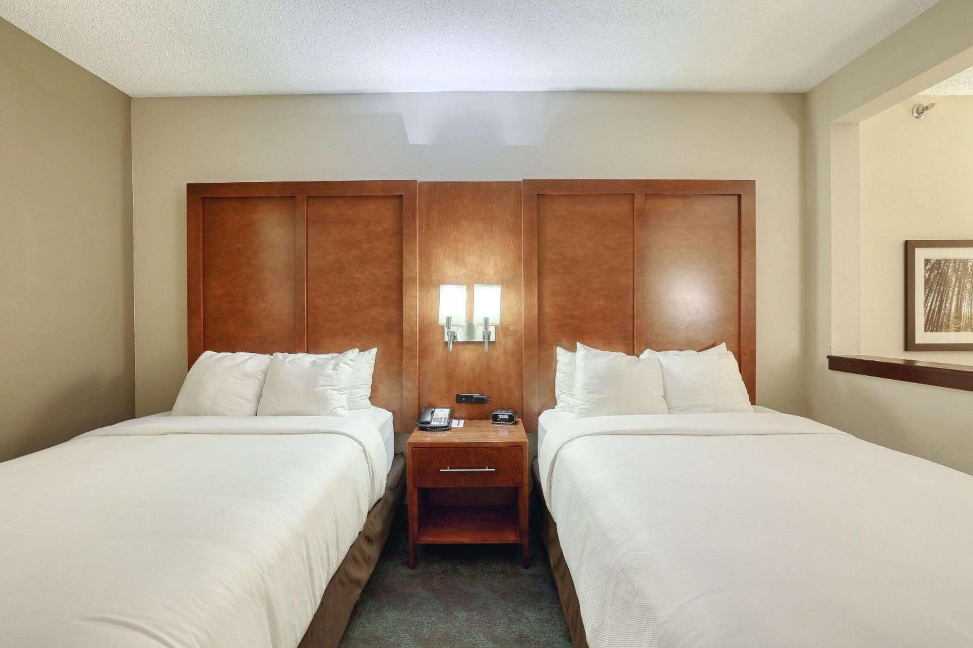 Comfort Suites Appleton Airport מראה חיצוני תמונה