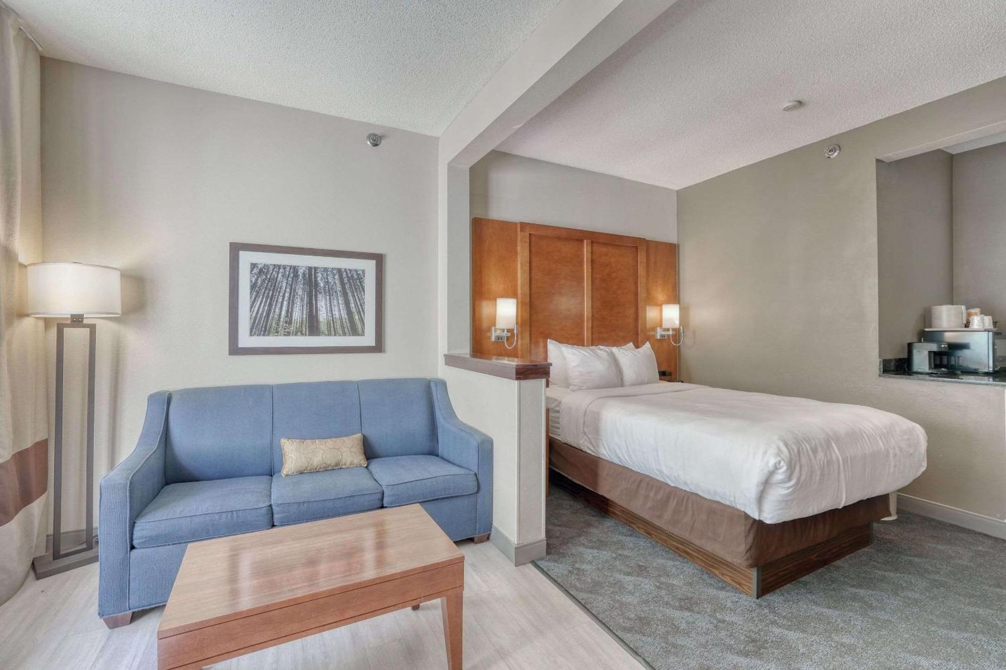 Comfort Suites Appleton Airport מראה חיצוני תמונה